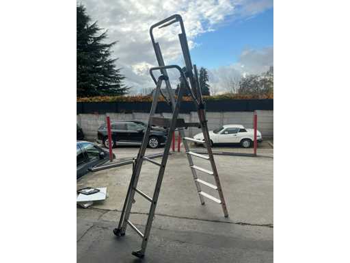 Tubesca Platform Staircase