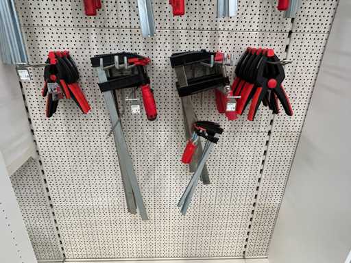 Verschiedene Klebeklemmen (55x)