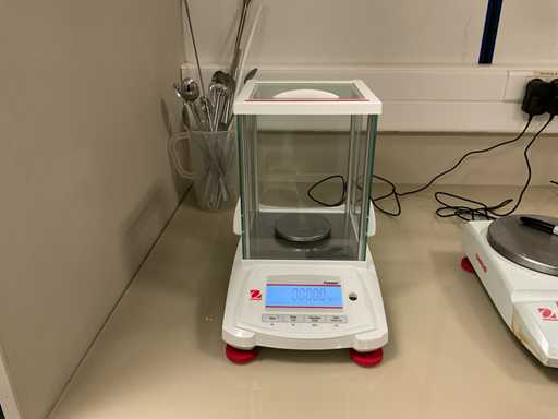 Precyzyjna skala OHAUS Pioneer PX224