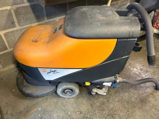 Taski - 450B - Veeg/schrob machine