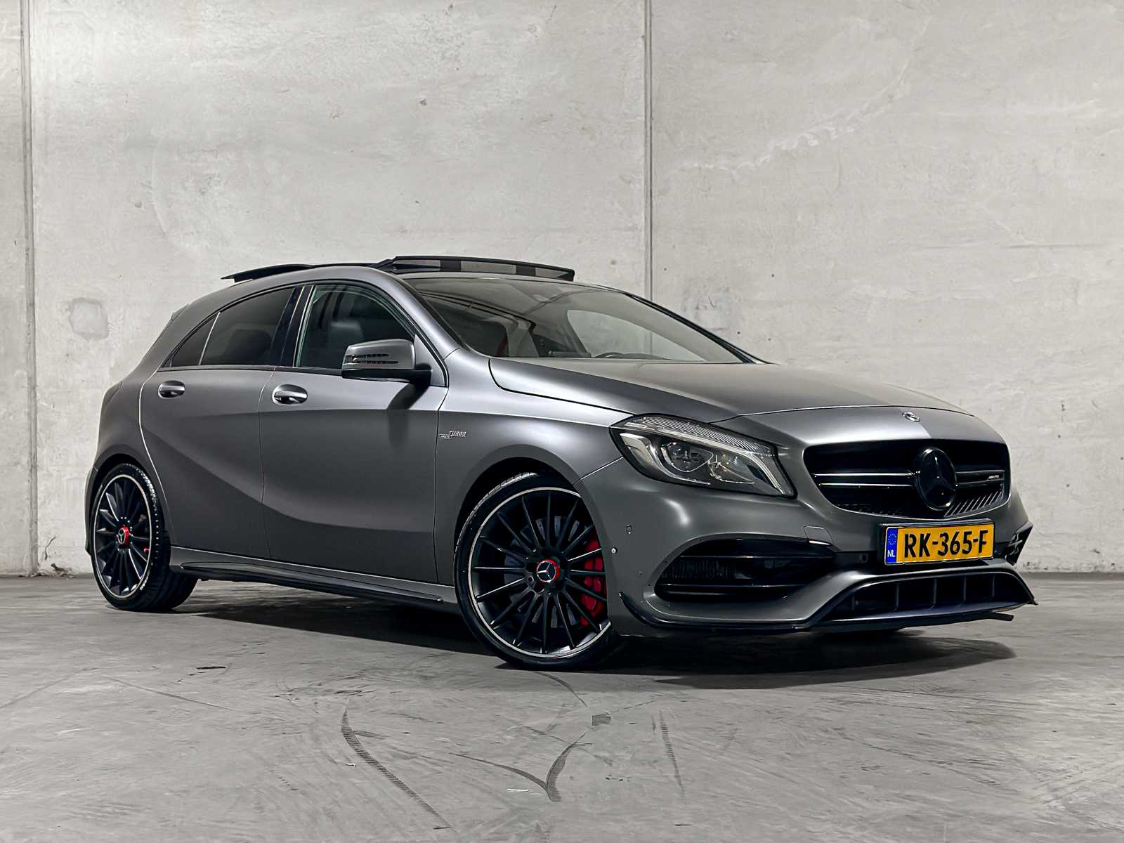Mercedes-Benz A45 AMG 4MATIC 381pk 2017, RK-365-F