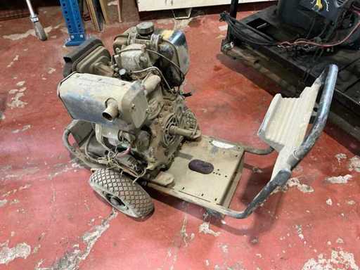 Kärcher- Idropulitrice Yanmar L90AE-DE