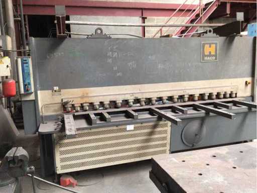 2002 Haco TS3012 Guillotine Shear