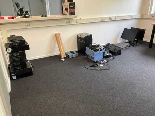 Divers ICT materiaal (8x)