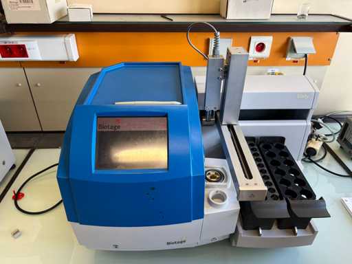 Biotage - Initiator EXP EU - Microwave System for Organic Synthesis