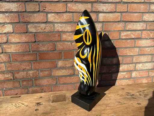 Design statue 64 cm high