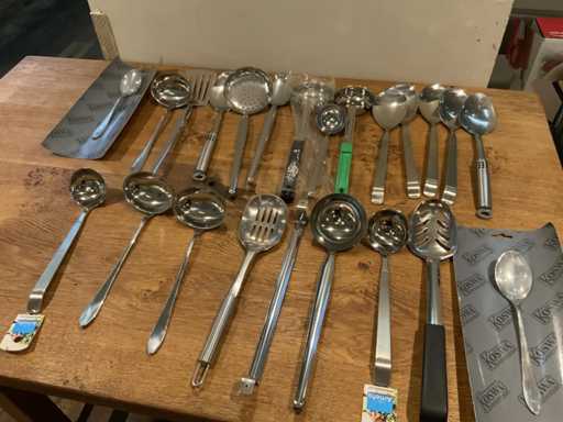 ?y?ka do serwowania (23x)