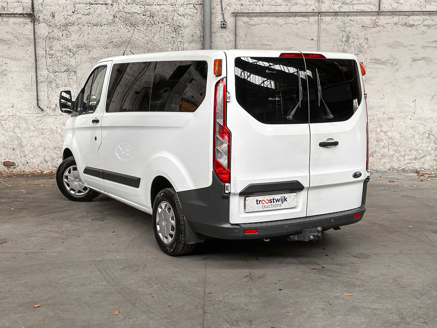 Ford Transit Custom 310 2.0 TDCI L1H2 Tr 9 persoons 105PK 2016, T-620-PV