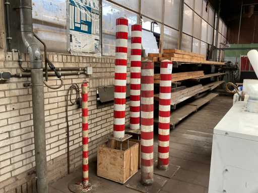 Słupek odgradzający (4x)