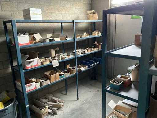 Charge verschiedener Befestigungselemente