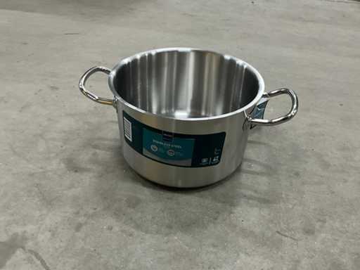 Metro stainless steel pan