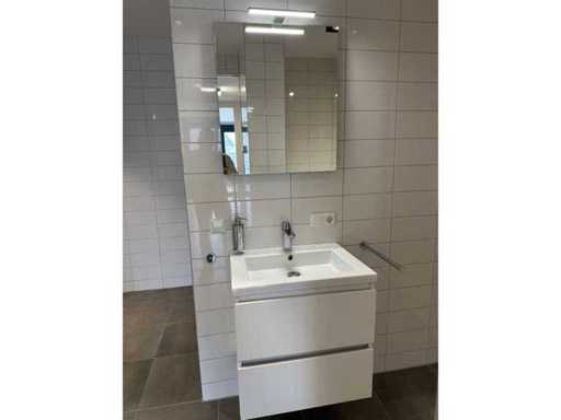 Zestaw mebli łazienkowych 60 cm