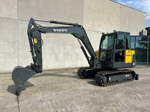 Volvo - 2011 - EC60C - Midi excavator