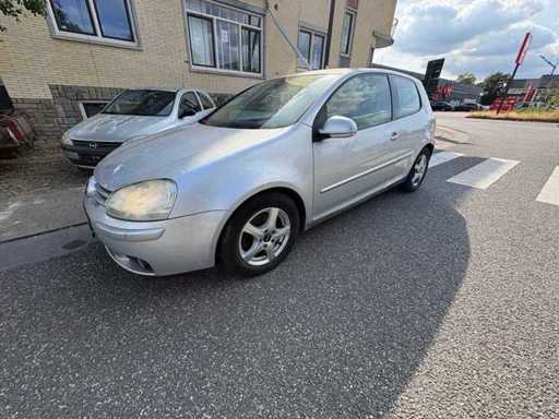 Volkswagen - Golf - 1.4 Trendline - Voiture - 2006