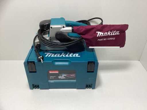 Makita 9404J Riemenschleifer (in M-Box)
