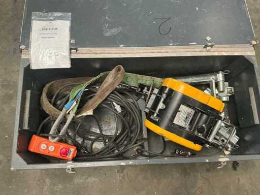 Wyciągarka rusztowańska Delta CWS230 230kg