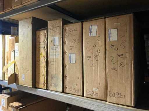 Diverse radiatoren voor Nissan / Daihatsu (10x)