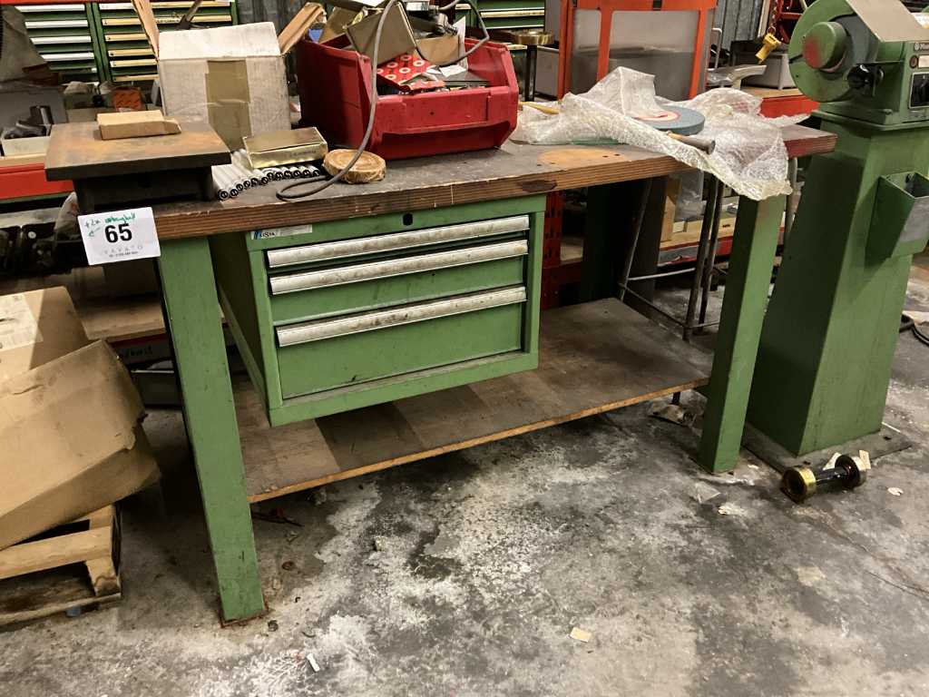 2x Work Cabinet + Work Table