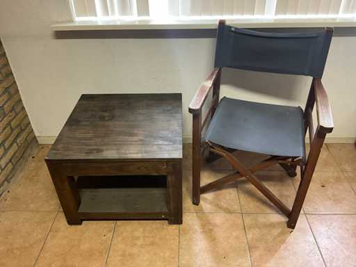 Table 60x60 cm et chaise