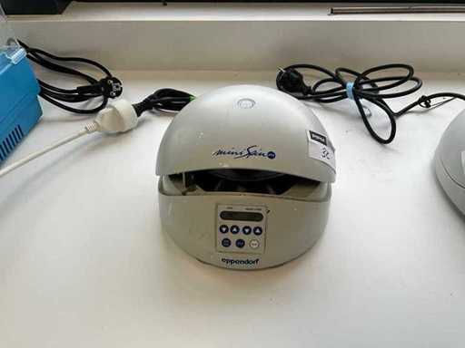 EPPENDORF Mini-spin plus centrifugă