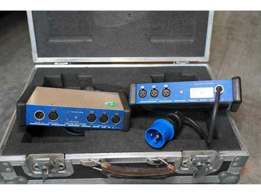 2 X DMX BOOSTER DYNATEC XLR 5 P IN+LINK ( TRUSS)