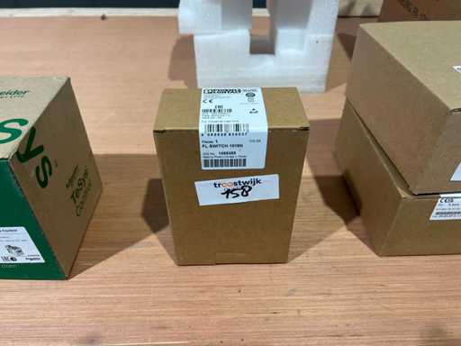 2022 Phoenix Contact FL SWITCH 1016N Industrial Ethernet