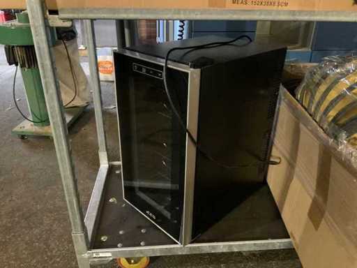 Ices – Vinothek Weinaufbewahrungsschrank