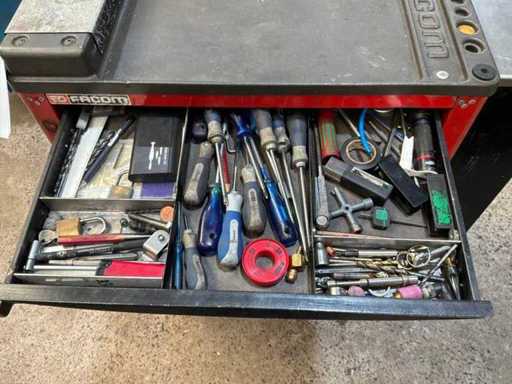 Facom Tool trolley with content
