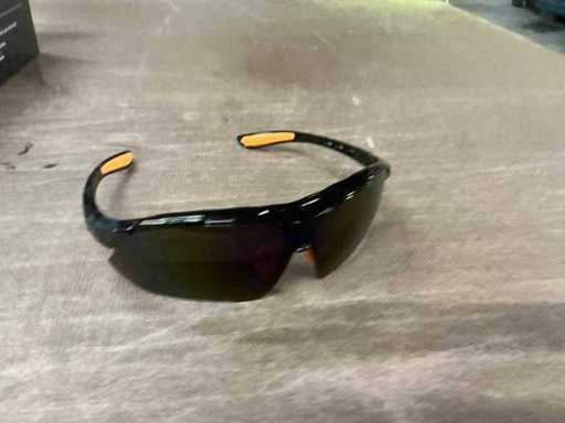 Benson Sport Sunglasses (9x)