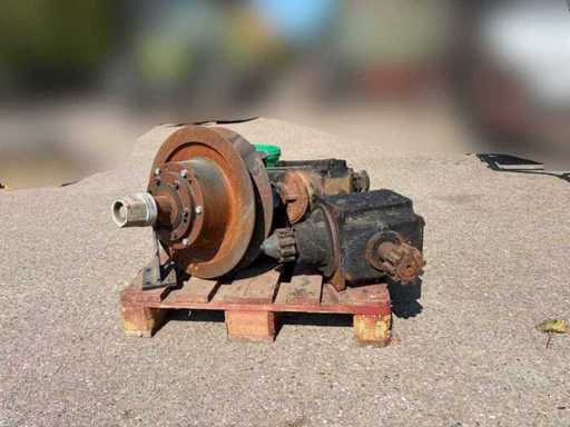 2015 New Holland Cx8.80 Type 811 Rotor Gear Left/Right with Pulley