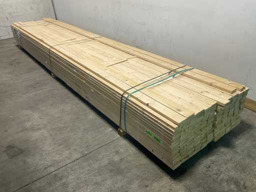 Tavola di abete piallata 540x10x3 cm (64x)