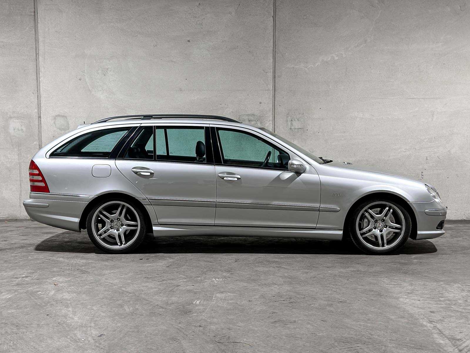Mercedes-Benz C55 Combi AMG 5.4 V8 367pk 2005 C-klasse, JSZ-04-G Youngtimer