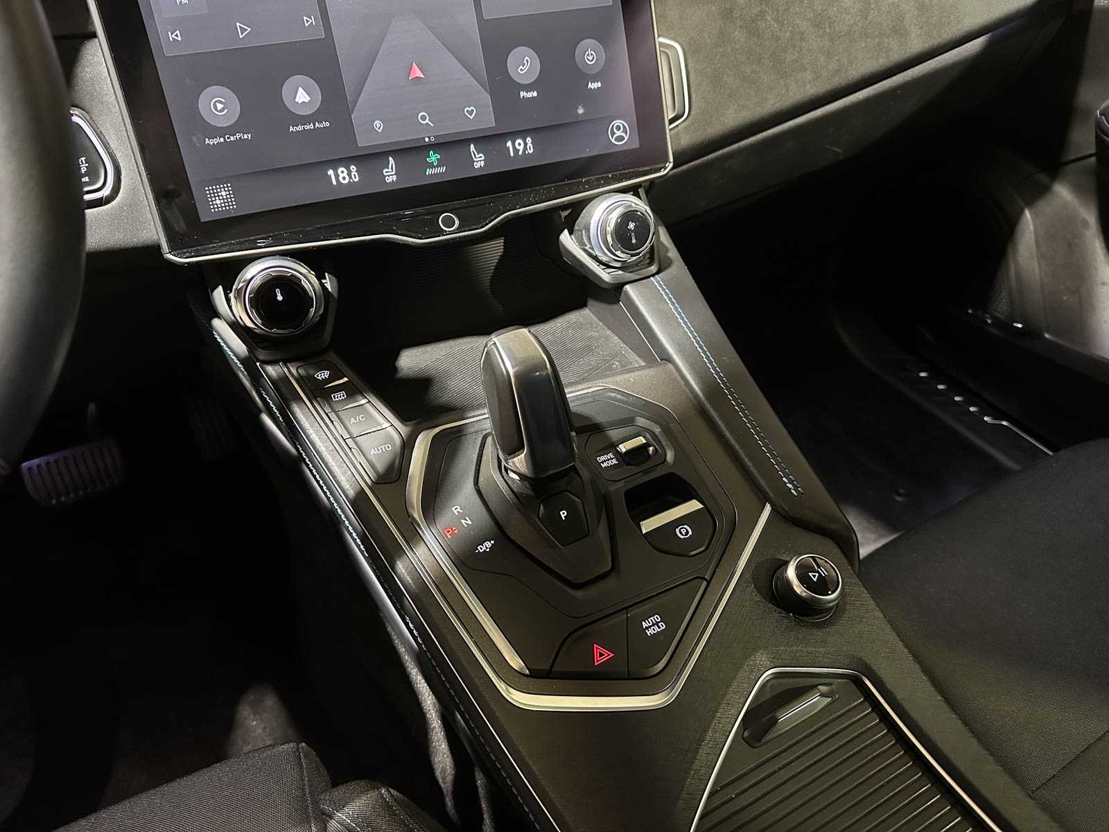 Lynk & Co 01 1.5 179pk 2022, T-370-RP