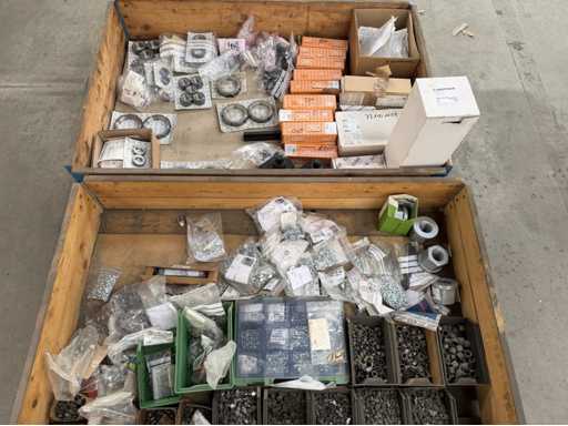   Posten Montagematerialien