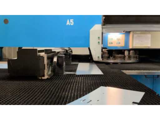 ce90c827-d574-4d65-86f7-39c5450bd0e6.mp4