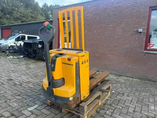 Jungheinrich - EJE C20 - Camion à palette électrique