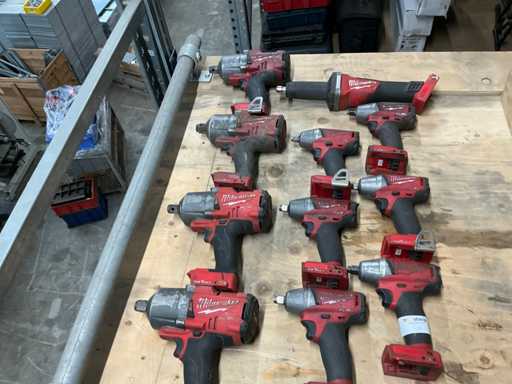 Milwaukee accugereedschap body (12x)