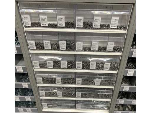 Partia stalowych metalowych