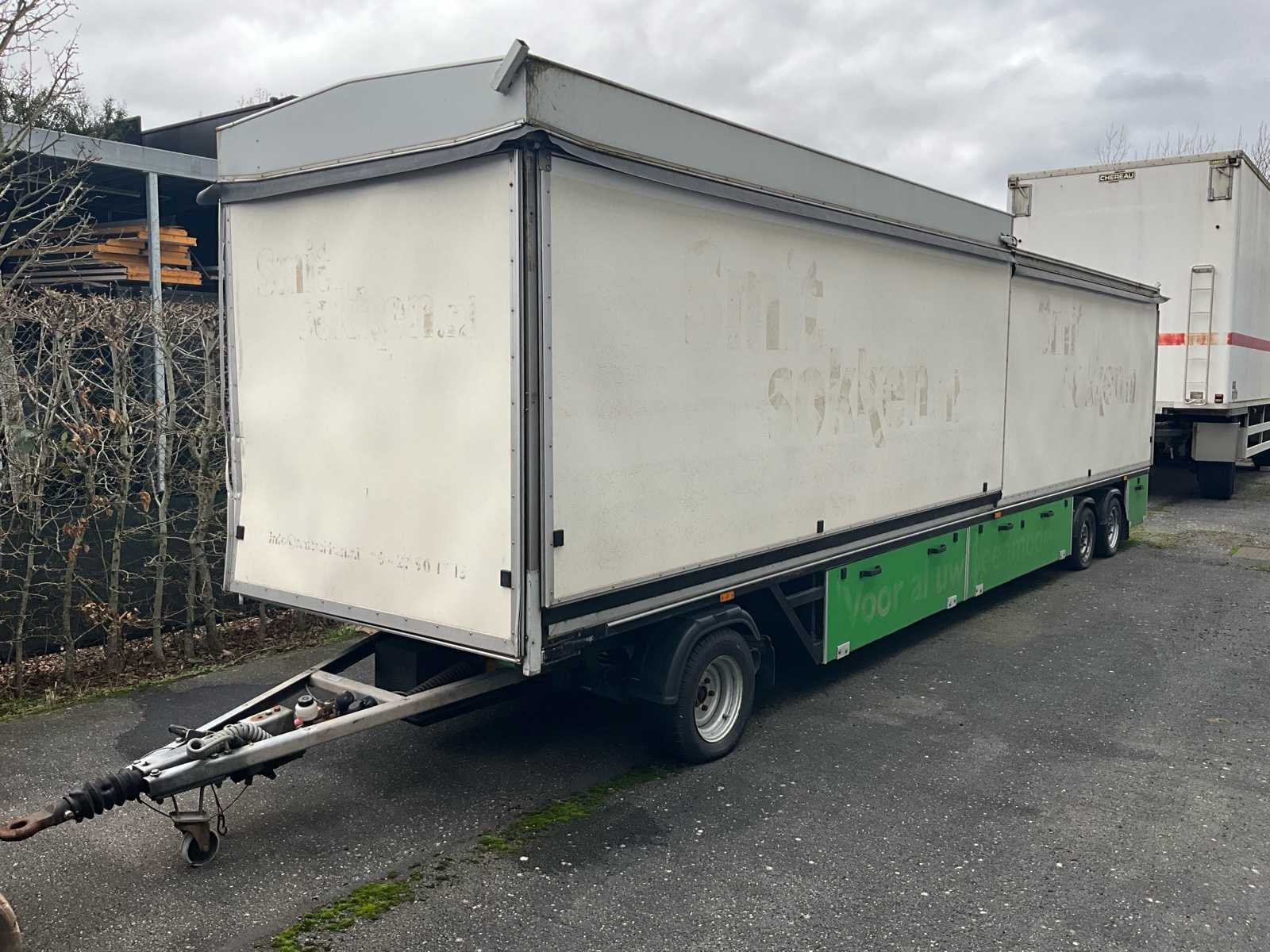 2004 Haverkamp market trailer