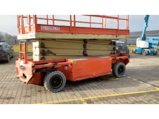 85932518-de6f-4208-ae16-bf481b4d3adc.mp4