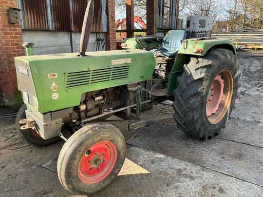 Tractor FENT FARMER 105S