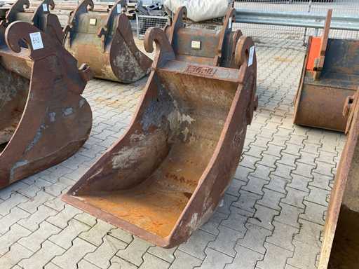 Excavator Bucket CW30