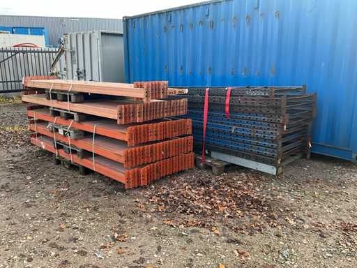 Pallet racking