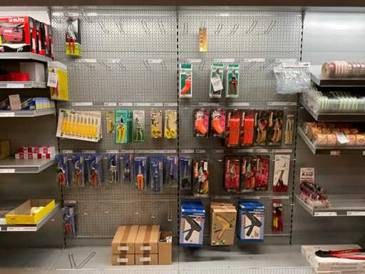 Lotto di forbici da potatura