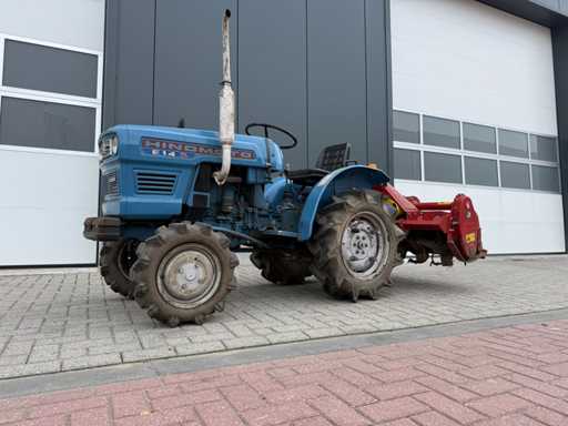 Hinomoto E-14 Minitractor met grondfrees