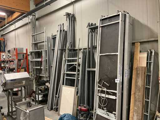 Materiale per impalcature Comabi