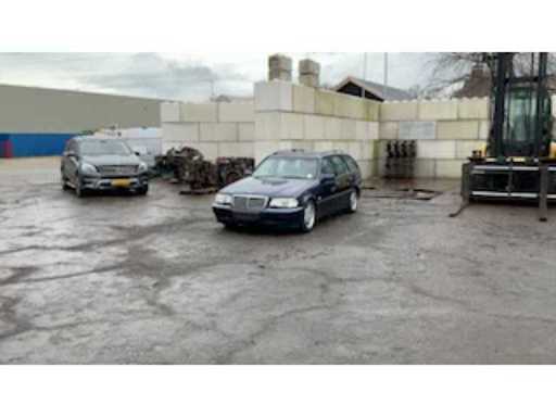 6398c779-cc40-404a-a3b4-e522e92a0e2e.mp4