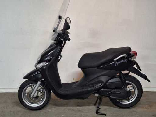Yamaha Neos 25 km moped 4-stroke