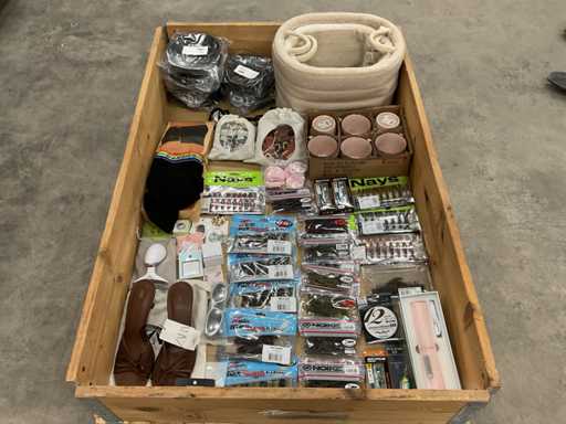 Lot de bunuri de consum