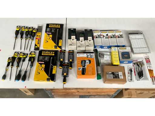 Mélangez plusieurs marques d’outils manuels et d’accessoires